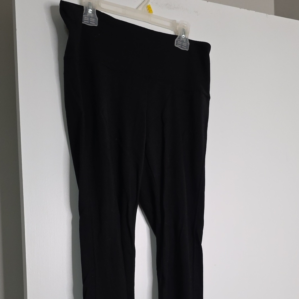 White House Black Market Classic Black Leggings - Picture 2 of 3